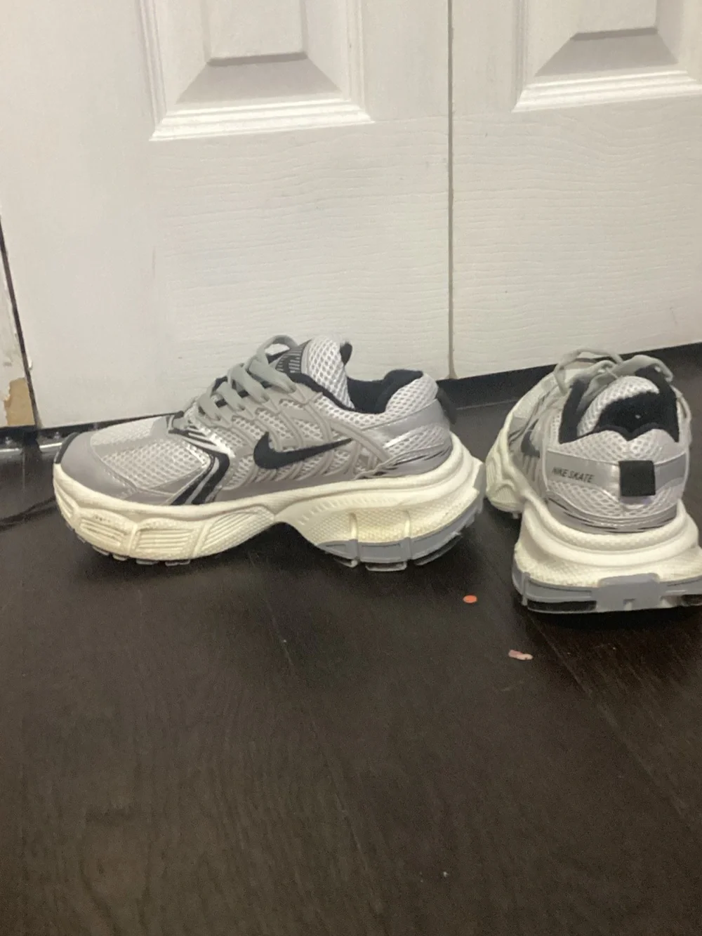 Nike Kids Silver Gray White Mesh Athletic Sneakers